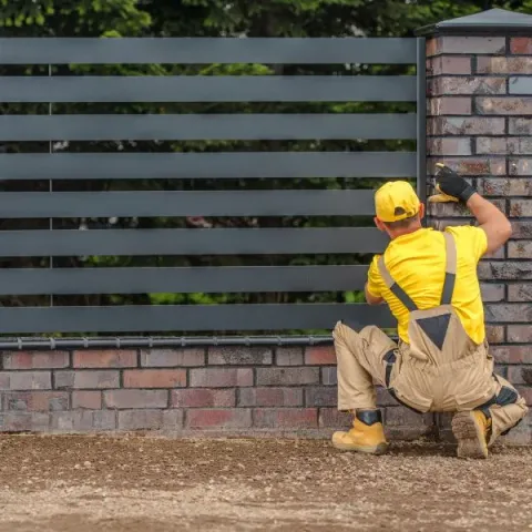 Zaunreparatur in Braunschweig - fachgerechte Ausführung vor Ort